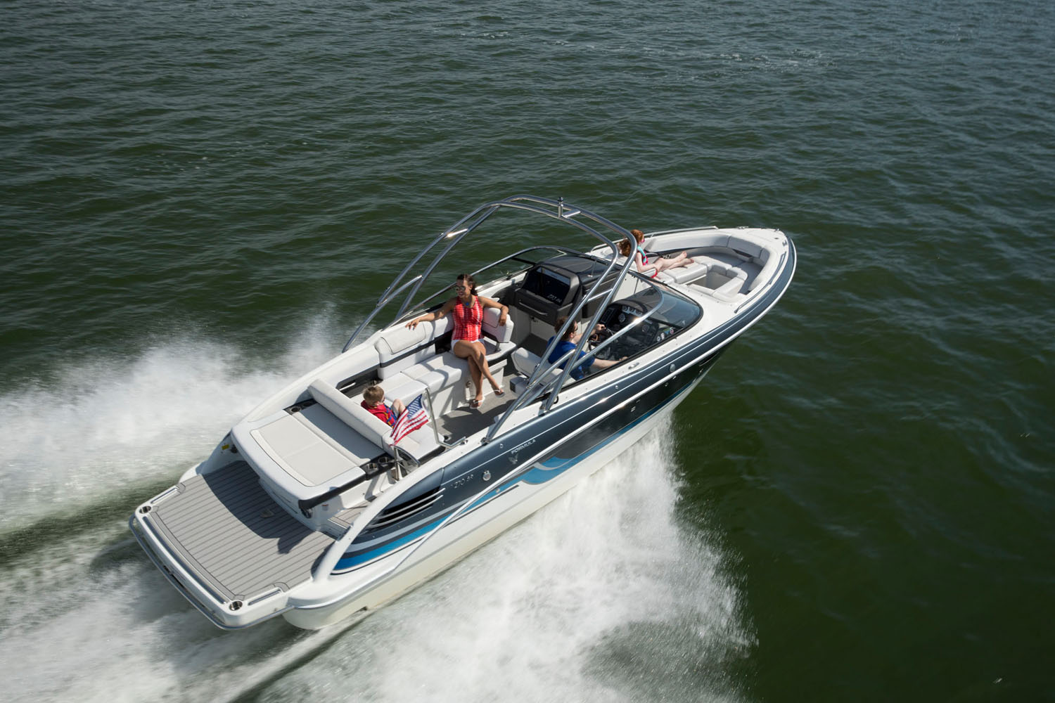 Amerikan tekne FORMULA-BR270