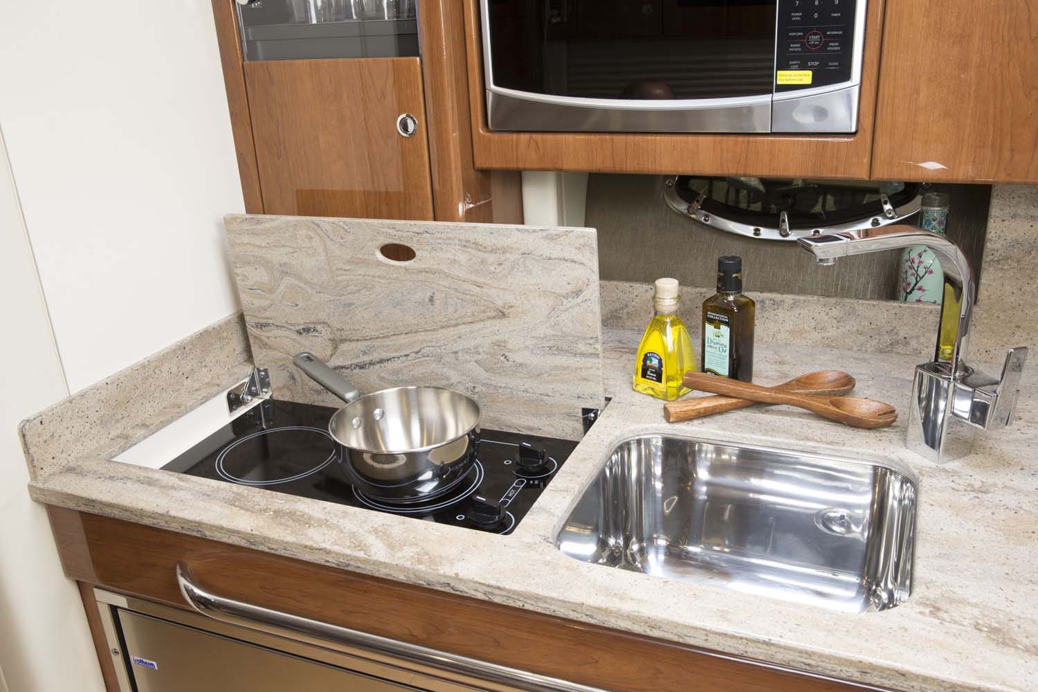 34 PC Formula tam donanımlı mutfak