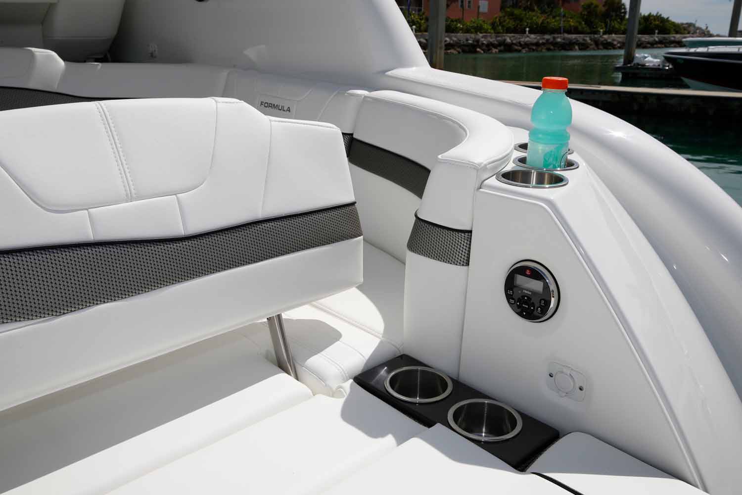 Fonksiyonel tekne koltuk 37 PC Formula