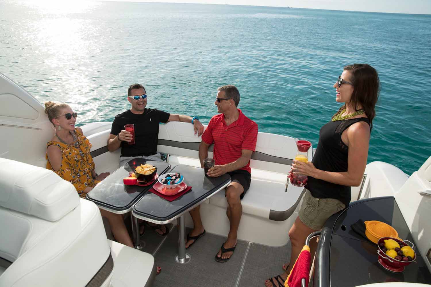 Formula Motoryat 37 PC oturma Grubu