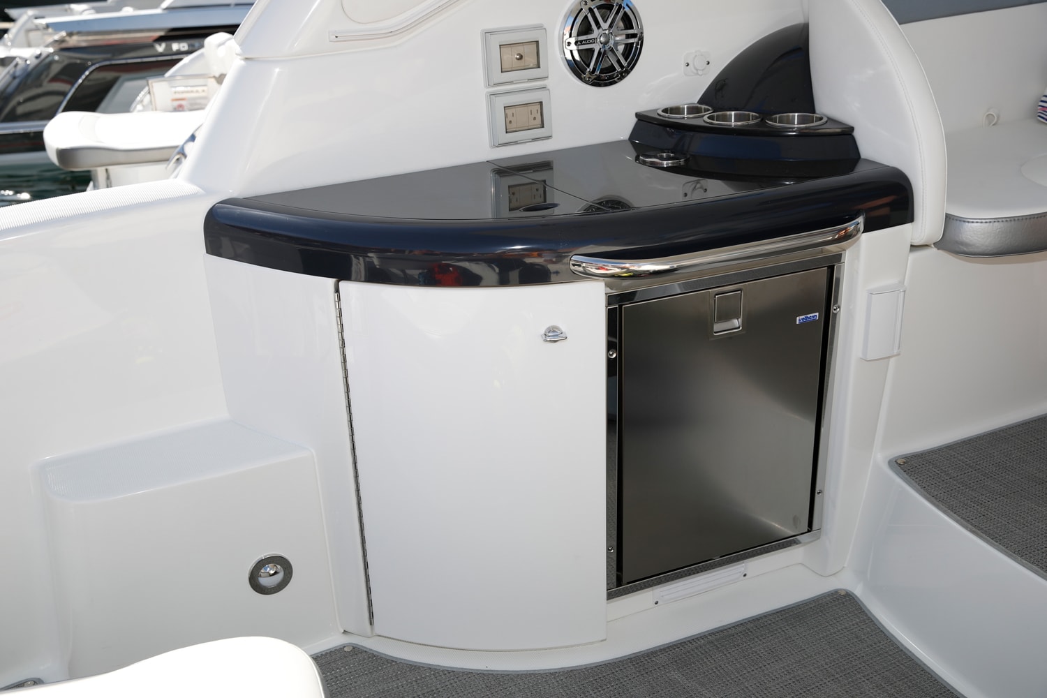 Formula Motoryat buzdolabı