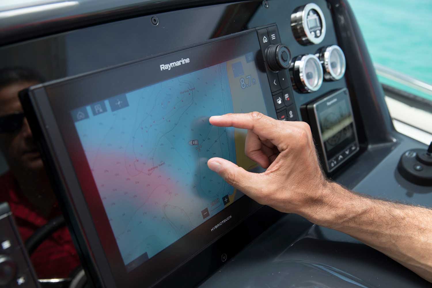 Raymarine Navigasyon Formula tekne 37 PC