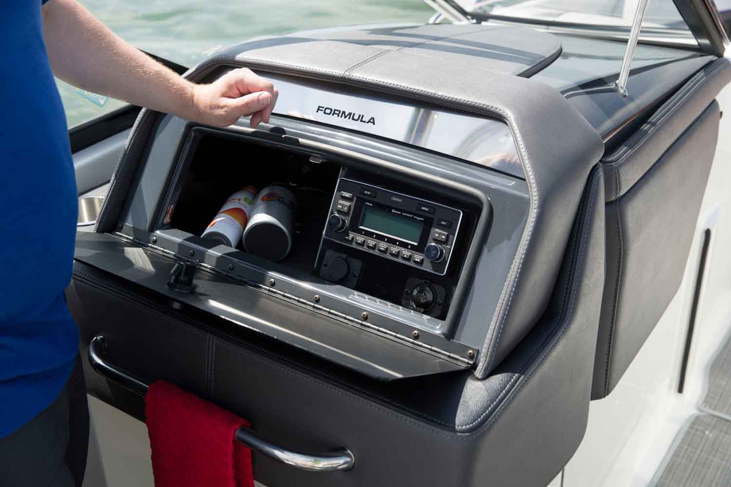 Formula sürat teknesi torpido