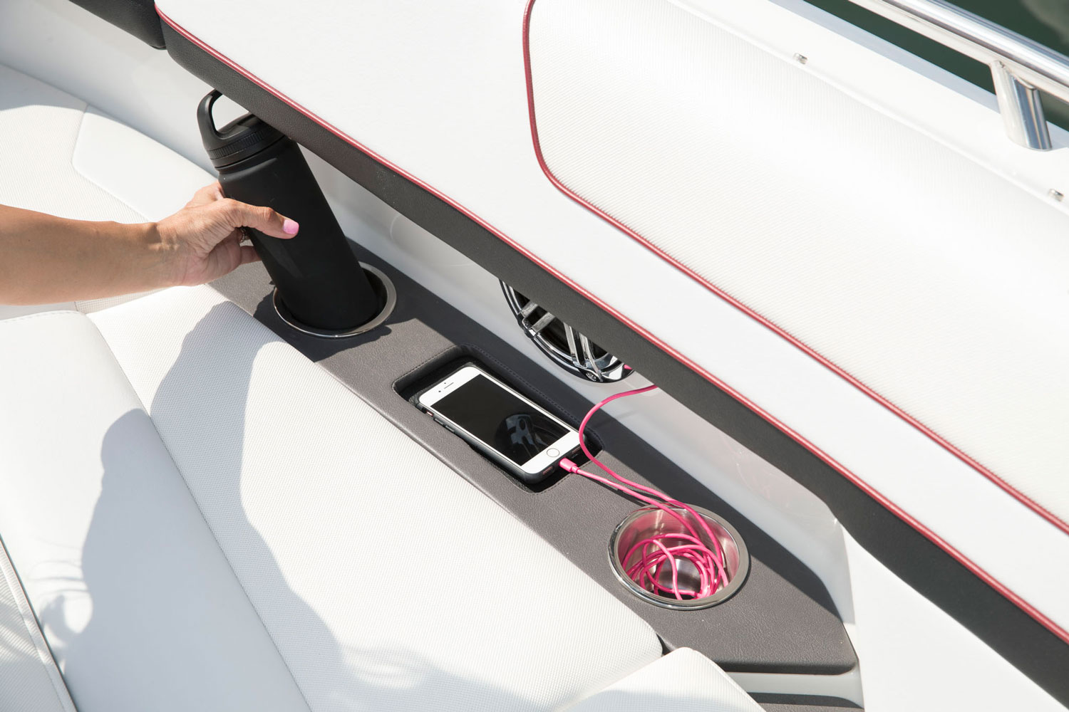 En iyi gezi teknesi Formula 290 BR