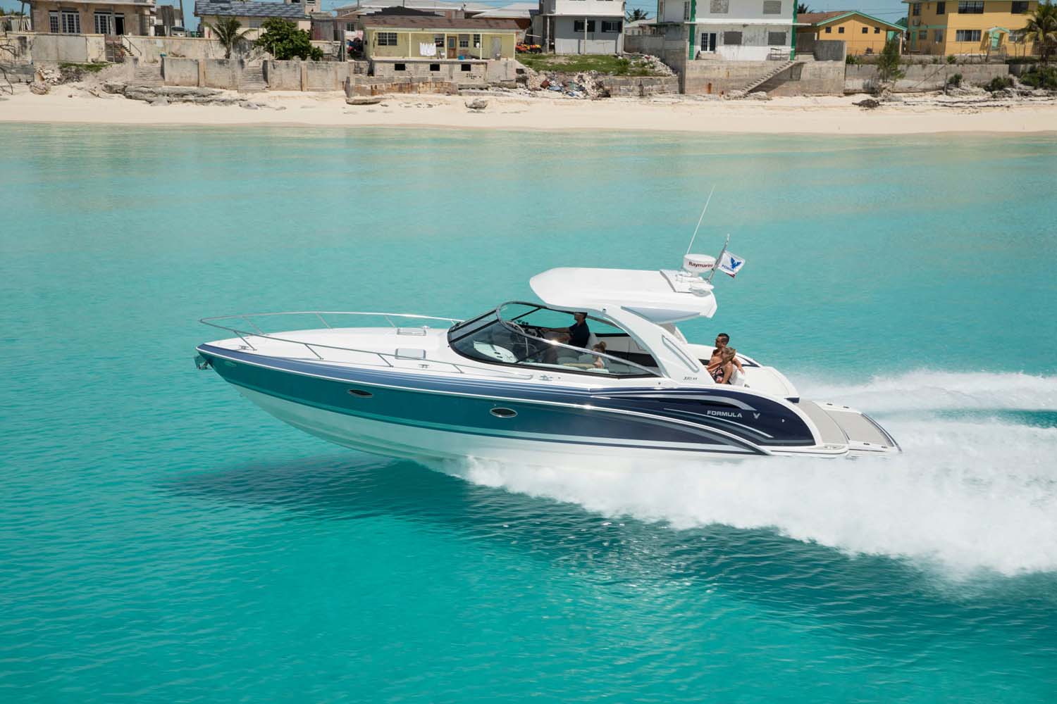 Formula sürat tekneleri 350 Sun Sport