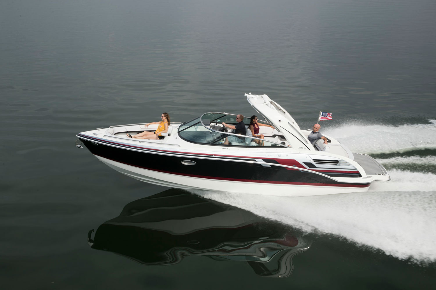 Lüks aile gezi teknesi 290 BR FORMULA