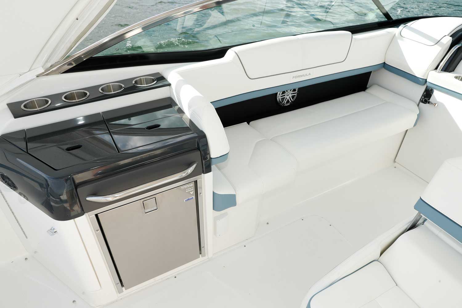 Paslanmaz çelik tekne buzdolabı