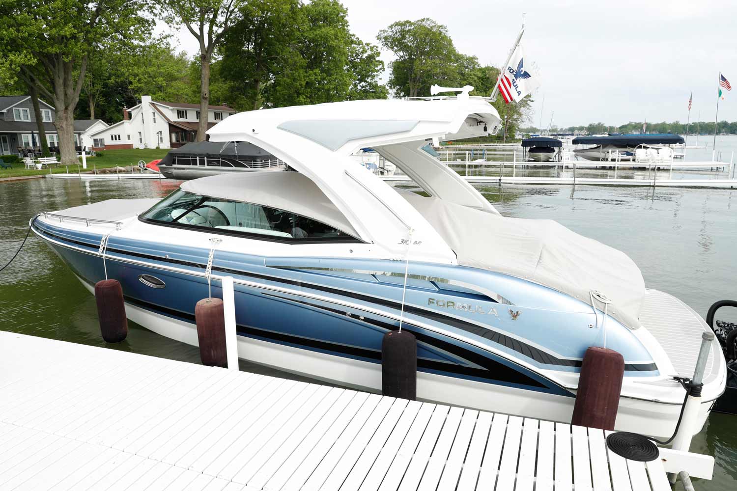 Özel tekne brandası Sunbrella Seamark - Formula