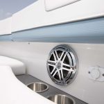 Tekne USB şarj, hoparlör, şık bardaklıklar