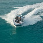 Formula sürat teknesi ve Mercury Racing 400 HP